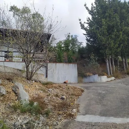 וילה Rifugio Riserva Grotta Mazzamuto אלטאווילה מיליציה