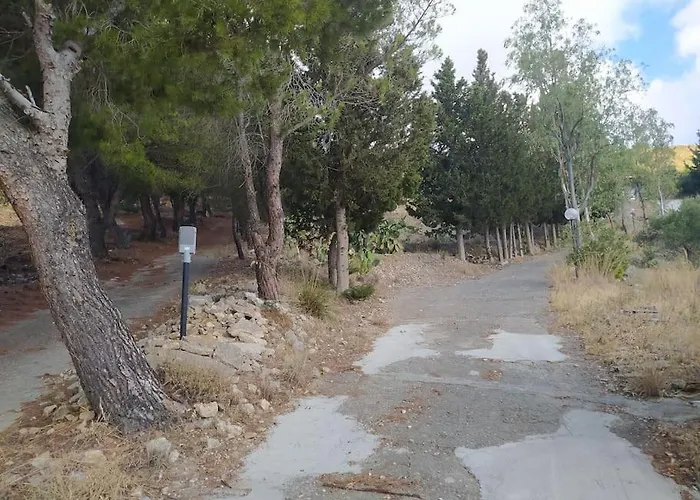 Rifugio Riserva Grotta Mazzamuto אלטאווילה מיליציה