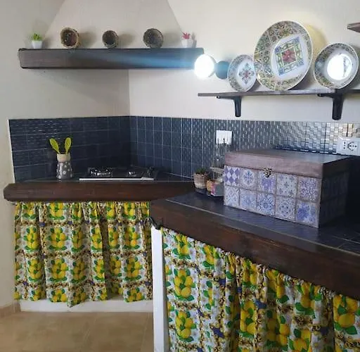 וילה Rifugio Riserva Grotta Mazzamuto אלטאווילה מיליציה